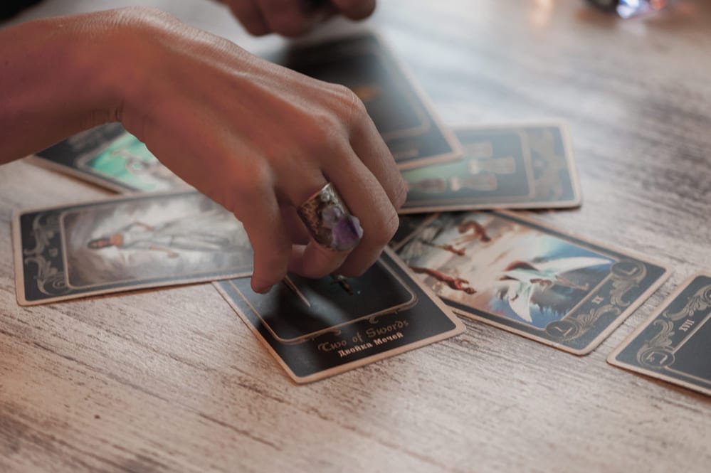 Best Online Tarot Card Readings Top 7 Prediction Sites in 2024